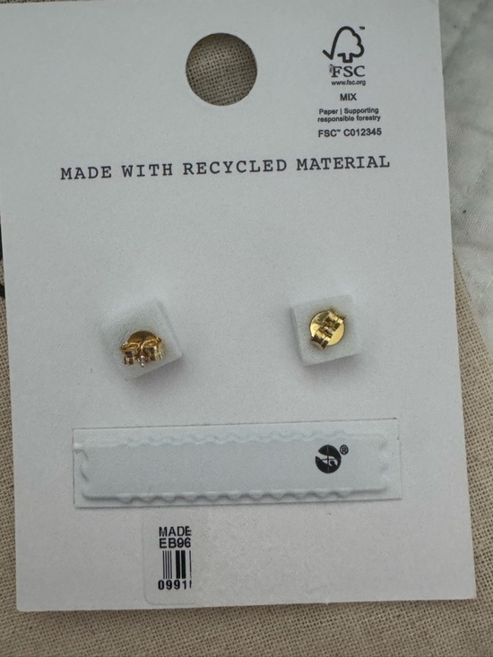 New Madewell Demi Fine 14k Gold Heart Stud Earrings - Picture 5 of 5